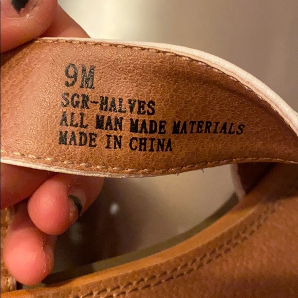 White Sandals - Picture 4 of 6